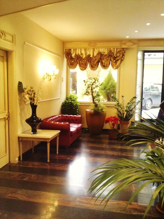 Hotel Quadrifoglio Roma Eur Dış mekan fotoğraf